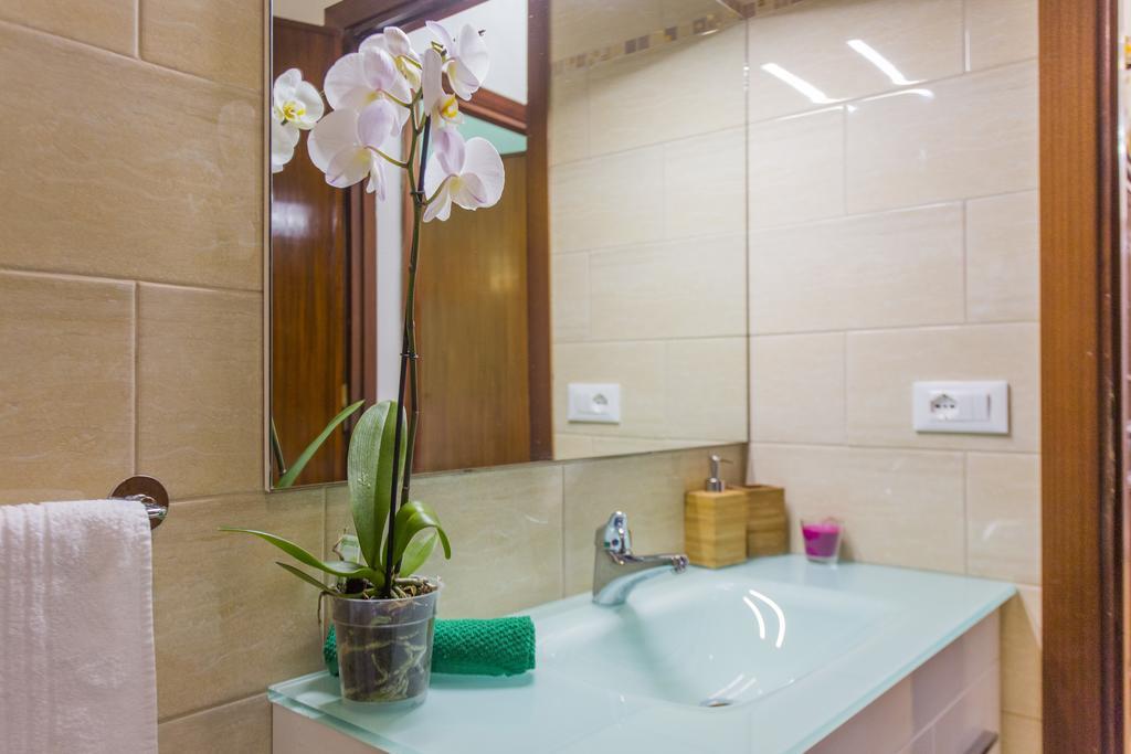 Amedeo Apartment Рим Екстериор снимка